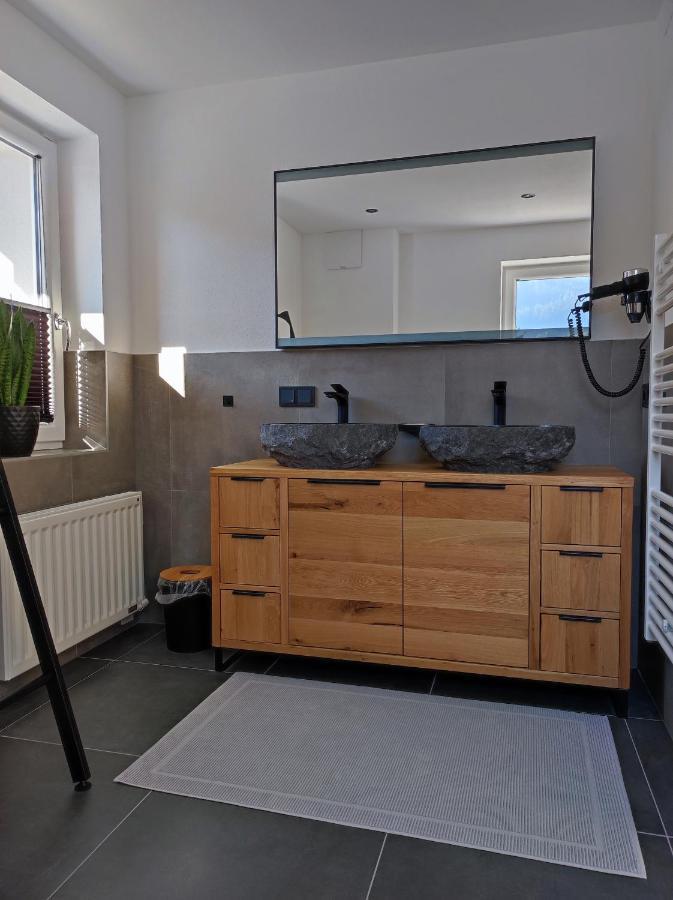 Ferienwohnung Tritscher 萨菲登安斯泰内嫩米尔 外观 照片
